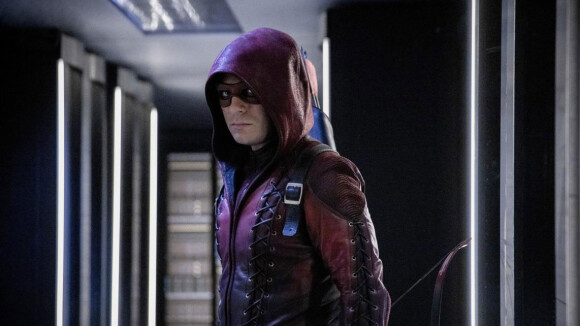Arrow saison 8 : Roy (Colton Haynes) officiellement de retour dans la série