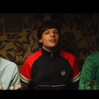 Louis Tomlinson joue les braqueurs dans le clip de "Don't Let It Break Your Heart"