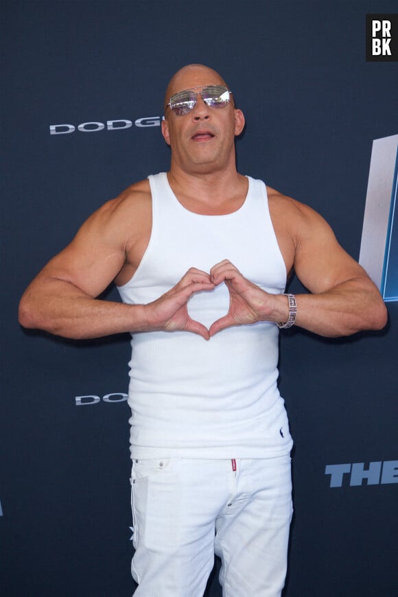 Vin Diesel : pourquoi ses personnages portent toujours des Marcel ? On a la réponse