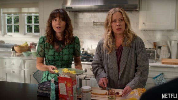 Dead to Me saison 2 : les problèmes reviennent pour Jen et Judy dans la bande-annonce