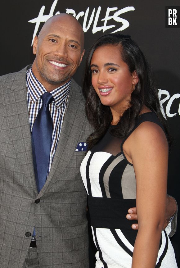 Dwayne Johnson : sa fille Simone se lance dans le catch