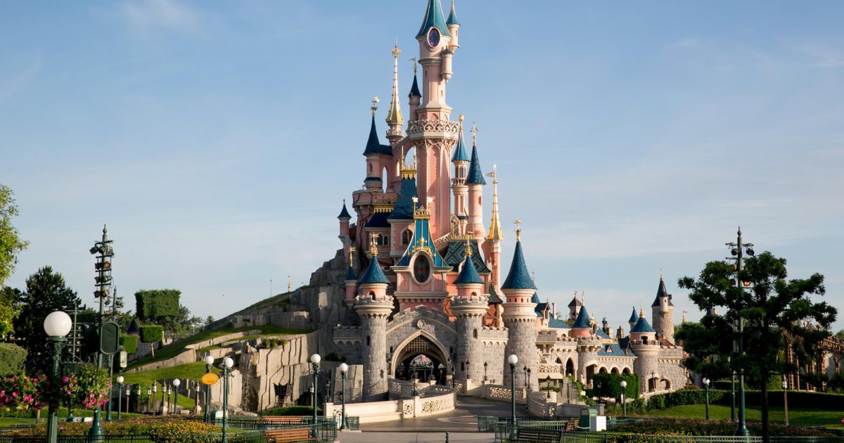 disneyland-paris-la-r-ouverture-est-officiellement-pr-vue-le-15