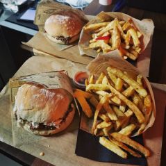 Mangez et cassez-vous : victime de son succès grâce à TikTok, ce resto de burgers obligé de fermer