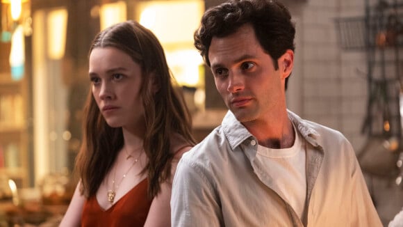 You saison 3 : le tournage de la série avec Penn Badgley (Joe) devrait reprendre