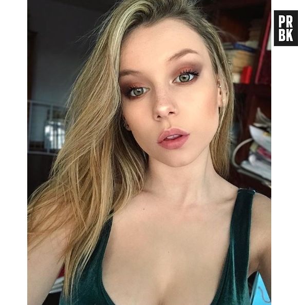 Ester Exposito dans Quelqu'un doit mourir (Netflix) : 5 choses que vous ne savez (peut-être pas) sur elle