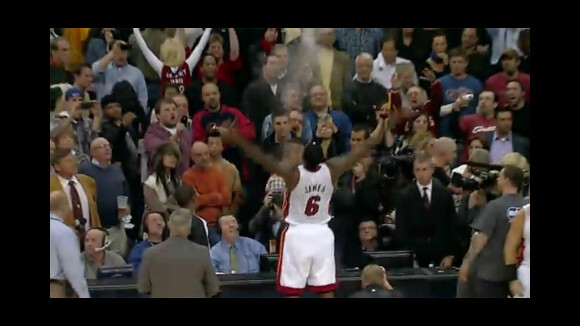 Lebron James de retour à Cleveland ... retour en vidéo sur son match énorme