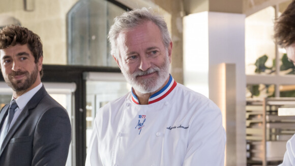 Ici tout commence : Auguste Armand (Francis Huster) vraiment mort, la production s'explique