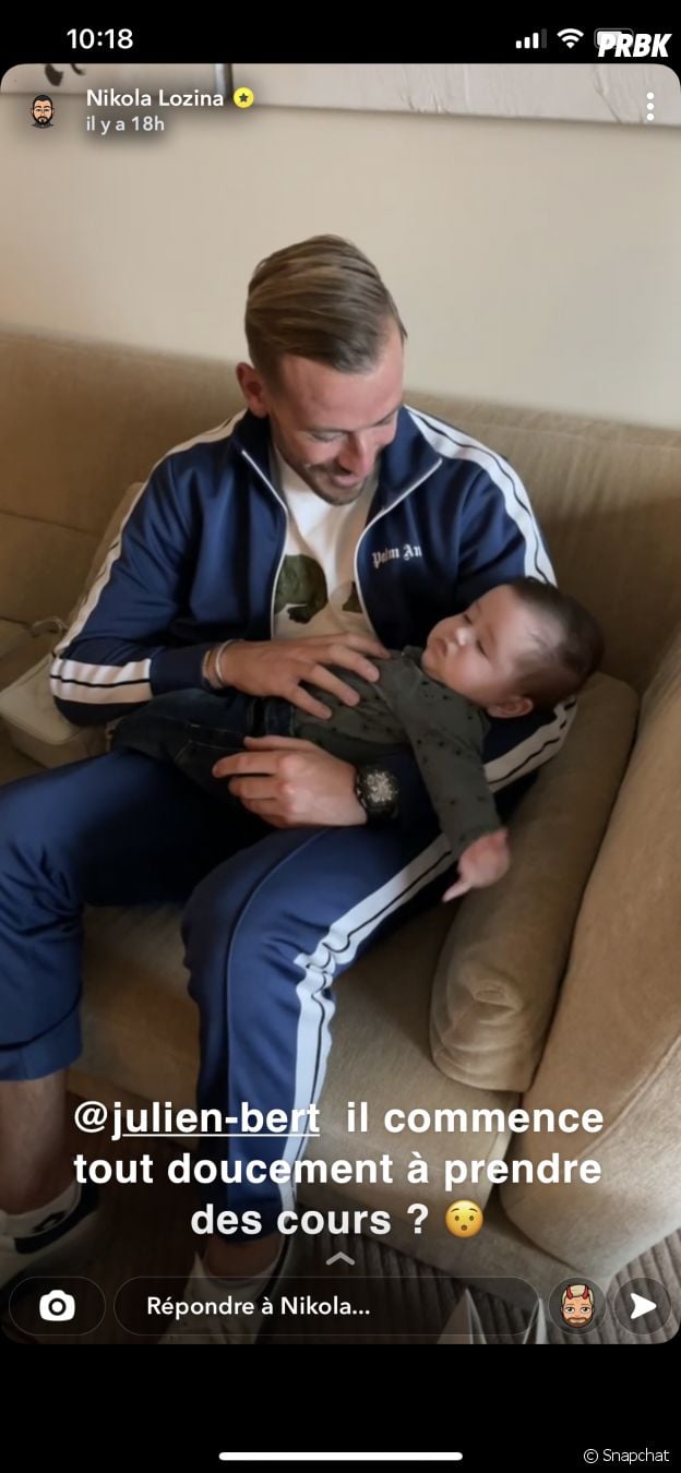 Julien Bert et Hilona de nouveau en couple ? Ils prennent la pose avec Zlatan, le fils de Nikola Lozina et Laura Lempika