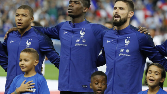 L'Interro Surprise spéciale des Bleus lors du Mondial 2018 par PRBK. Kylian Mbappé et Olivier Giroud en froid ? Paul Pogba réagit et parle d'une autre "embrouille"