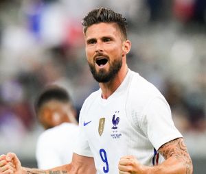 Olivier Giroud bientôt viré de l'Equipe de France ? Les supporteurs en colère contre Deschamps