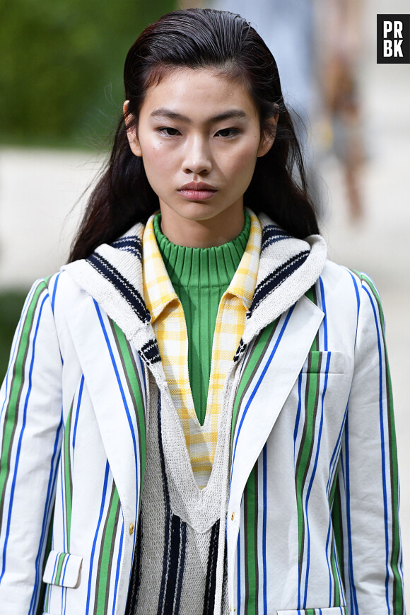 HoYeon Jung lors d'un défilé à la New York Fashion Week en 2019