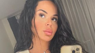 Sarah Fraisou se plâtre le ventre pour perdre du poids... Les internautes sont sous le choc !