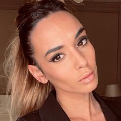 "Robe-culotte", "à moitié à poil"... La robe de témoin de mariage de cette candidate de télé-réalité prend très cher