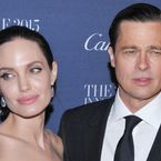 "Il a étouffé un enfant et frappé un autre" : Angelina Jolie accuse Brad Pitt de violences, l'acteur réplique