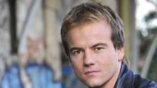 Plus Belle la Vie saison 7 ... un enfant pour Boher, mais pas pour Samia