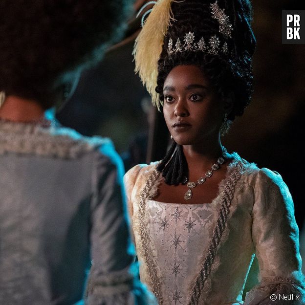 La première image de Lady Danbury version jeune dans Queen Charlotte : A Bridgerton Story