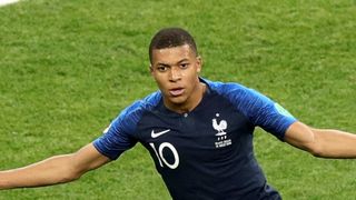 "Je n'en ai rien à secouer" : Zidane humilié par Noël Le Graët, Kylian Mbappé voit rouge et envoie un missile