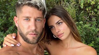 "Bande de rageux de m*rde" : Giuseppa craque et clashe ceux qui critiquent encore son couple après sa grossesse