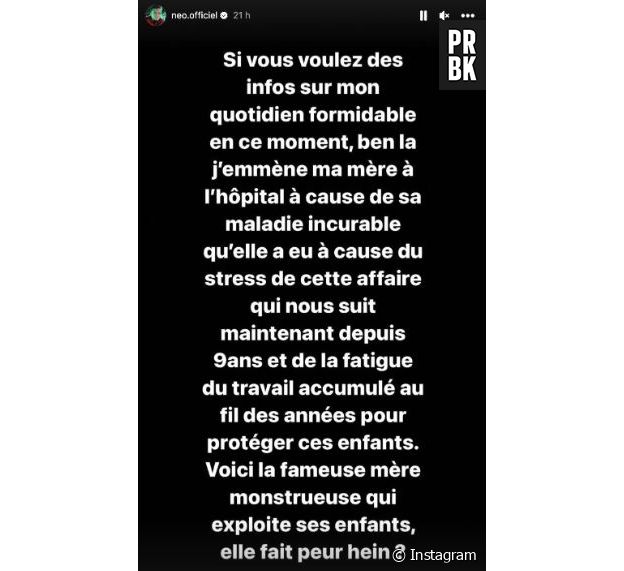 Néo prend la défense de sa mère.