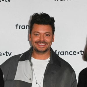Nagui, Kev Adams et Delphine Ernotte, Présidente de France Télévisions, Présidente de l’UER - Conférence de presse du Telethon 2022 à Paris le 21 octobre 2022. © Coadic Guirec / Bestimage