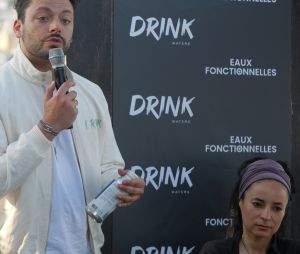 Exclusif - Kev Adams - Soirée de lancement de la gamme de boissons "Drink Waters" au restaurant Créatures sur le rooftop des Galeries Lafayette à Paris le 9 mai 2022. © Clovis-Bellak/Bestimage  (No Web - pour suisse et Belgique)