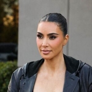 Kim Kardashian est allée voir ses enfants jouer au basketball à Los Angeles, le 17 février 2023.  Kim Kardashian rocks an all-black outfit resembling Trinity from Matrix while leaving Saint's basketball game at Mamba Academy in Los Angeles. 