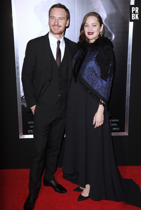 Michael Fassbender et Marion Cotillard enceinte à la première de ''Assassins Creed'' à AMC Empire à New York, le 13 décembre 2016  People attend the 'Assassin's Creed' New York premiere at AMC Empire 25 theater in New York, NY on December 13, 2016. 