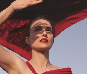Dior lance un nouveau rouge à lèvres avec sa campagne Rouge Dior Forever mettant en vedette les ambassadrices de la marque Natalie Portman et Yara Shahidi.