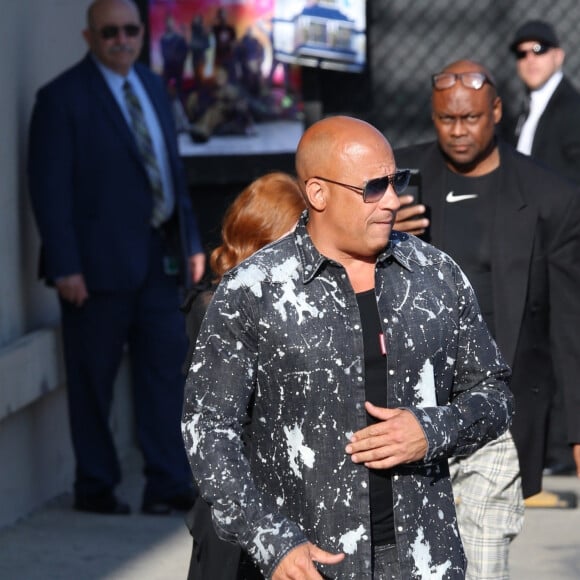 Vin Diesel arrive à l'émission Jimmy Kimmel Live ! à Los Angeles le 27 avril 2023.