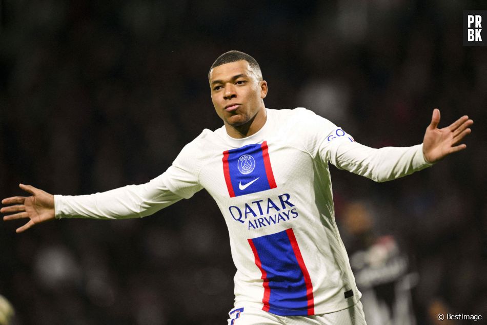 Joie des joueurs du PSG apres le second but de Kylian Mbappe contre Angers. © JB Autissier / Panoramic / Bestimage