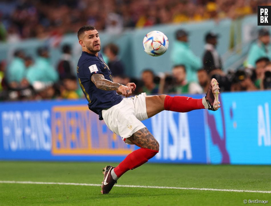 Lucas Hernandez lors du match France - Australie (4-1) pendant la Coupe du Monde 2022 au Qatar, le 22 novembre 2022. © David Klein/Sportimage/Cal Sport Media/Zuma Press/Bestimage