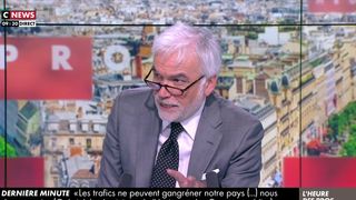 Pascal Praud prêt à quitter CNews pour rejoindre M6 ? L'animateur de L'heure des pros aurait tranché mais...