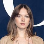 Stella Banderas, la fille d'Antonio Banderas et de Melanie Griffith, est devenue la nouvelle obsession des marques, des tapis rouges et des réseaux sociaux