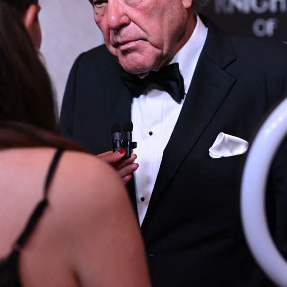 Oliver Stone - Première édition du gala de charité "KNIGHTS of CHARITY, Eternal 33 Birthday" qui s'est déroulée au Carlton, lors du 76ème Festival International du Film de Cannes, le 24 mai 2023. De nombreuses personnalités ont répondu présentes à cet événement soutenu par la Maison Chopard, partenaire majeur de la soirée. Entre autres, E. Longoria, L. DiCaprio, A. Nunes, O.Stone a qui un prix a été remis au cours de la soirée, R. Thicke ou encore B. George qui ont offert chacun une performance musicale remarquée. Animé par A. Garcia, le dîner de charité était en faveur de 4 causes philanthropiques : - Global Gift Foundation - Fondation du Prince Albert II de Monaco - Novak Djokovic Foundation - Hilandar 4 Humanity Une vente aux enchères a ponctuée le dîner en proposant, outre des oeuvres d'art exclusives, des lots exceptionnels tels qu'une expérience à partager le front row d'un défilé parisien en compagnie d'E. Longoria ou bien encore d'assister au tournage du prochain film d'O. Stone. © Rachid Bellak/Bestimage 