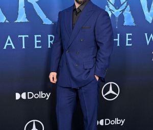 Henry Cavill à la première du film "Avatar 2 : La voie de l’eau" de la société de production 20th Century Studios au théâtre Dolby à Hollywood, Los Angeles, Californie, Etats-Unis, le 12 décembre 2022. 