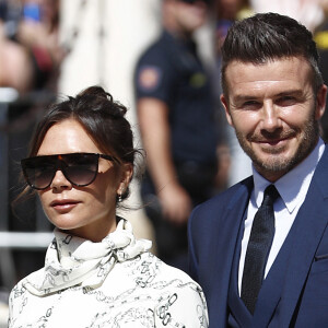 Victoria Beckham et son mari David Beckham - Les célébrités arrivent à l'église pour célébrer l'union du footballeur Sergio Ramos et de l'actrice Pilar Rubio à Seville en Espagne, le 15 juin 2019. 
