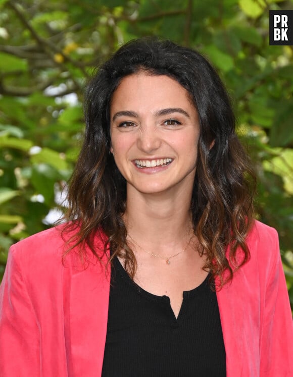 Pauline Bression au photocall du film “Une histoire d'amour” lors du 15ème festival du film francophone de Angoulême le 25 août 2022. © Coadic Guirec / Bestimage 