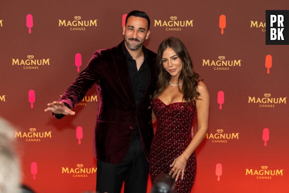 Adil Rami et sa compagne Léna Guillou - Soirée sur la plage Magnum lors du 76ème Festival International du Film de Cannes le 22 mai 2023. © Cannes Magnum/Jeremy Melloul/Bestimage 