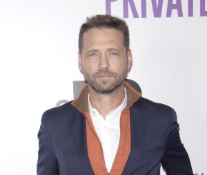 Jason Priestley - Les célébrirés posent lors du photocall de la soirée "ION Television Private Eyes Launch Event" à New York le 8 février 2018.  Stars at the ION Television Private Eyes Launch Event at Cedar Lake NYC on February 8, 2018 in New York City