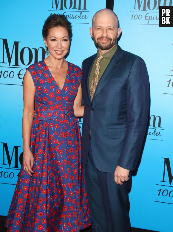 Jon Cryer et sa femme Lisa Joyner à la soirée "MOM The 100th Episode Celebration" au TAO à Los Angeles, le 27 janvier 2018.