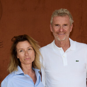 Denis Brogniart et sa femme Hortense au village lors des Internationaux de France de tennis de Roland Garros 2023, à Paris, France, le 6 juin 2023. © Jacovides-Moreau/Bestimage 