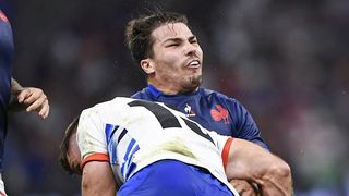 "S'il perd un oeil..." : énorme coup de gueule d'une star du rugby contre Antoine Dupont et la gestion de sa blessure