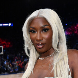 En effet, Aya Nakamura n'est pas rappeuse.
Aya Nakamura - People au match de Basketball Paris NBA 2023 entre les Pistons de Detroit et les Bulls de Chicago à l'Accor Arena Bercy le 19 janvier 2023. © Veeren/Bestimage