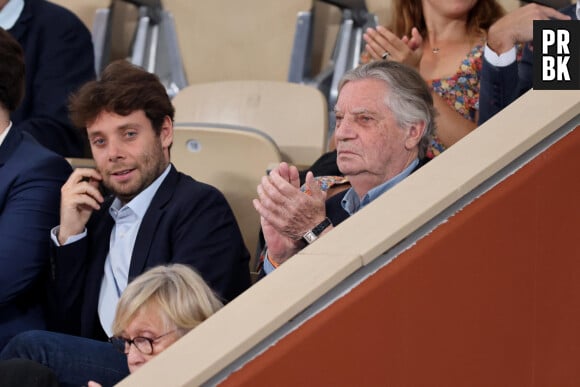 Patrice Duhamel et son fils Benjamin en tribune (jour 13) lors des Internationaux de France de Tennis de Roland Garros 2022 à Paris, France, le 3 juin 2022. © Dominique Jacovides/Bestimage 