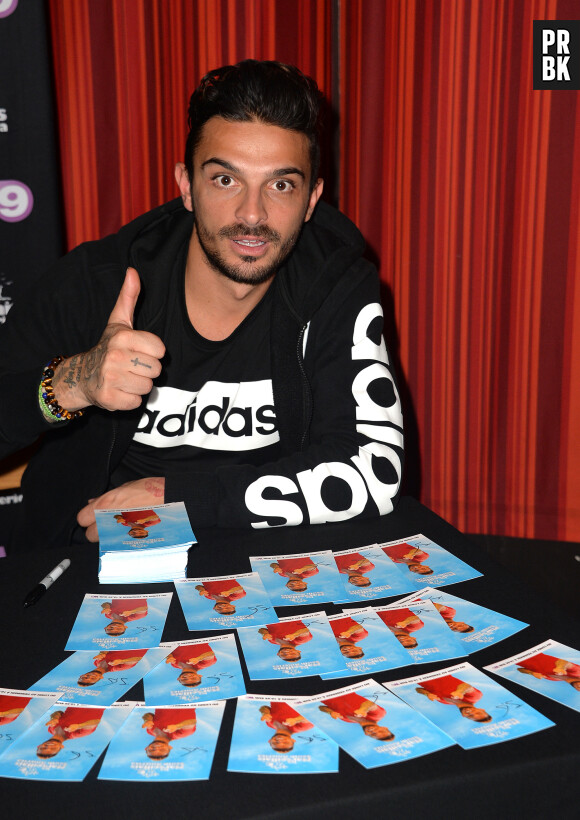 Julien Tanti - Soirée de lancement de l'émission de télé-réalité "Les Marseillais South America" au cinéma Gaumont Marignan à Paris, le 21 février 2017. © Veeren/Bestimage