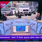 "Arrêtez puta*n !" : violent clash chez Estelle Denis, un auditeur de RMC accuse Anne Hidalgo de trop polluer