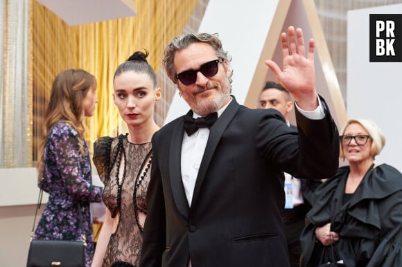 Joaquin Phoenix et sa compagne Rooney Mara arrivent à la 92ème cérémonie des Oscars 2020 au Hollywood and Highland à Los Angeles, CA, USA, on February 9, 2020. © AMPAS/Zuma Press/Bestimage