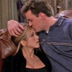 "Il faut que les gens sachent" : nouvelles révélations sur la mort de Matthew Perry, Jennifer Aniston se confie sur ce drame qui la bouleverse