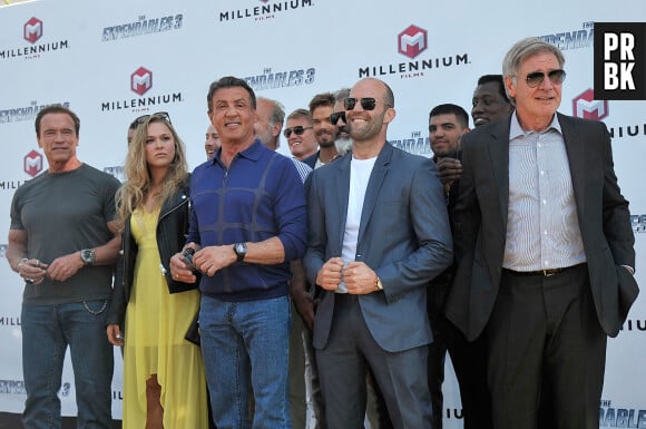 Arnold Schwarzenegger, Ronda Rousey, Sylvester Stallone, Jason Statham, Harrison Ford - Les acteurs du film "Expendables 3" arrivent à bord d'un char militaire devant l'hôtel Carlton pour le photocall du film dans le cadre du 67ème festival du film de Cannes, le 18 mai 2014.