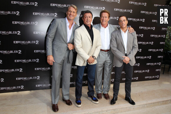 JEAN CLAUDE VAN DAMME ARNOLD SCHWARZENEGGER SYLVESTER STALLONE DOLPH LUNDGREN - PHOTOCALL DU FILM "EXPENDABLES 2" A PARIS. LE 10 AOUT 2012  PHOTOCALL OF THE FILM "EXPENDABLES 2" IN PARIS, ON AUGUST 10TH 2012